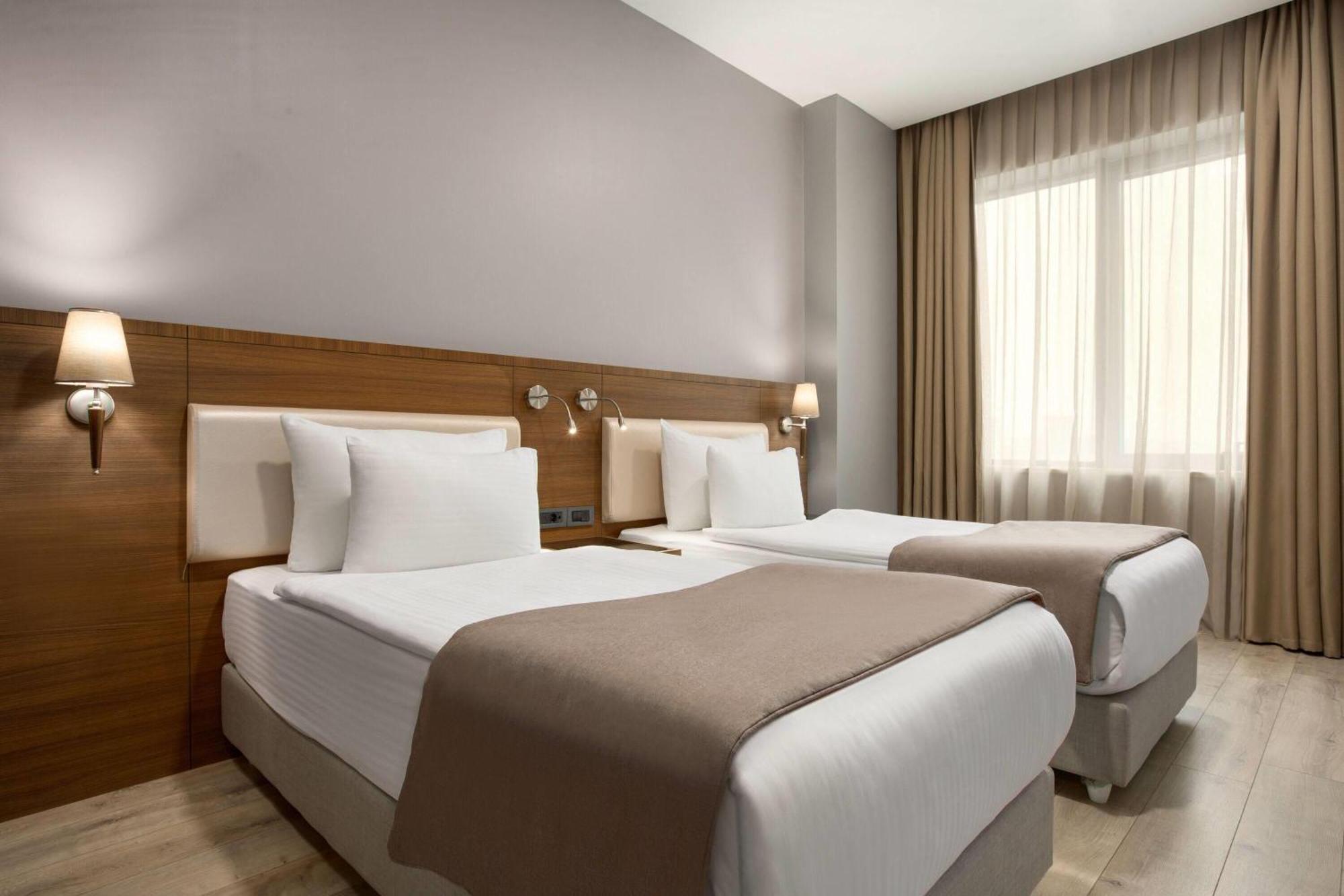 La Quinta By Wyndham Istanbul Gunesli — Foto’s 3